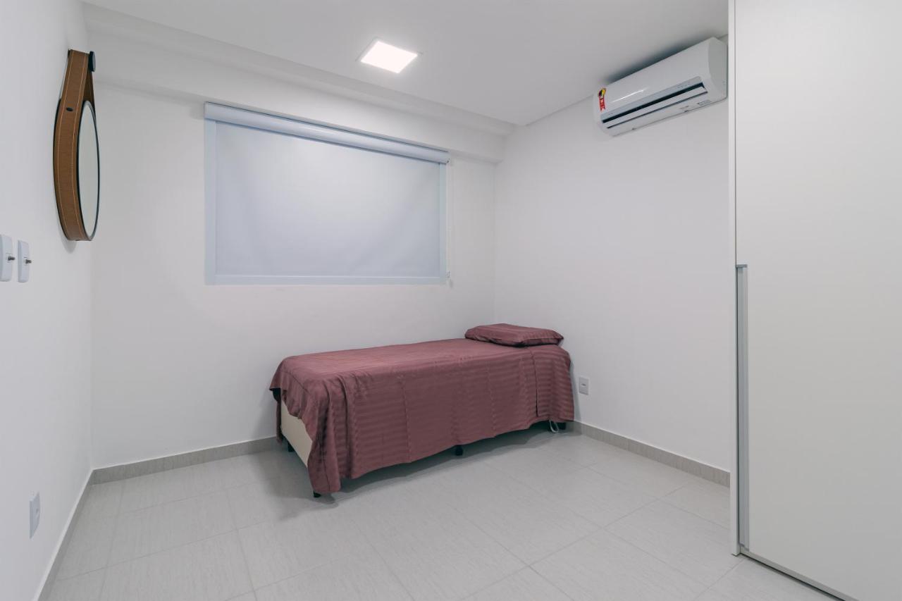 Cupe Beach Lving Apt Frente Piscina 3 Quartos Порту-де-Галиньяш Экстерьер фото
